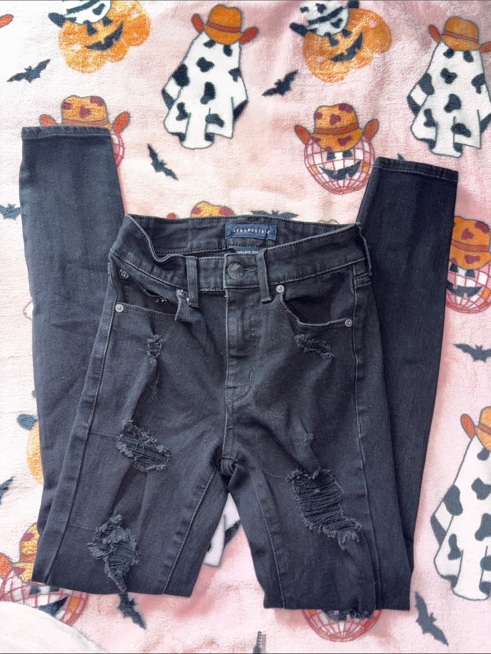 Aeropostale Women's Black Ripped Skinny Jeans